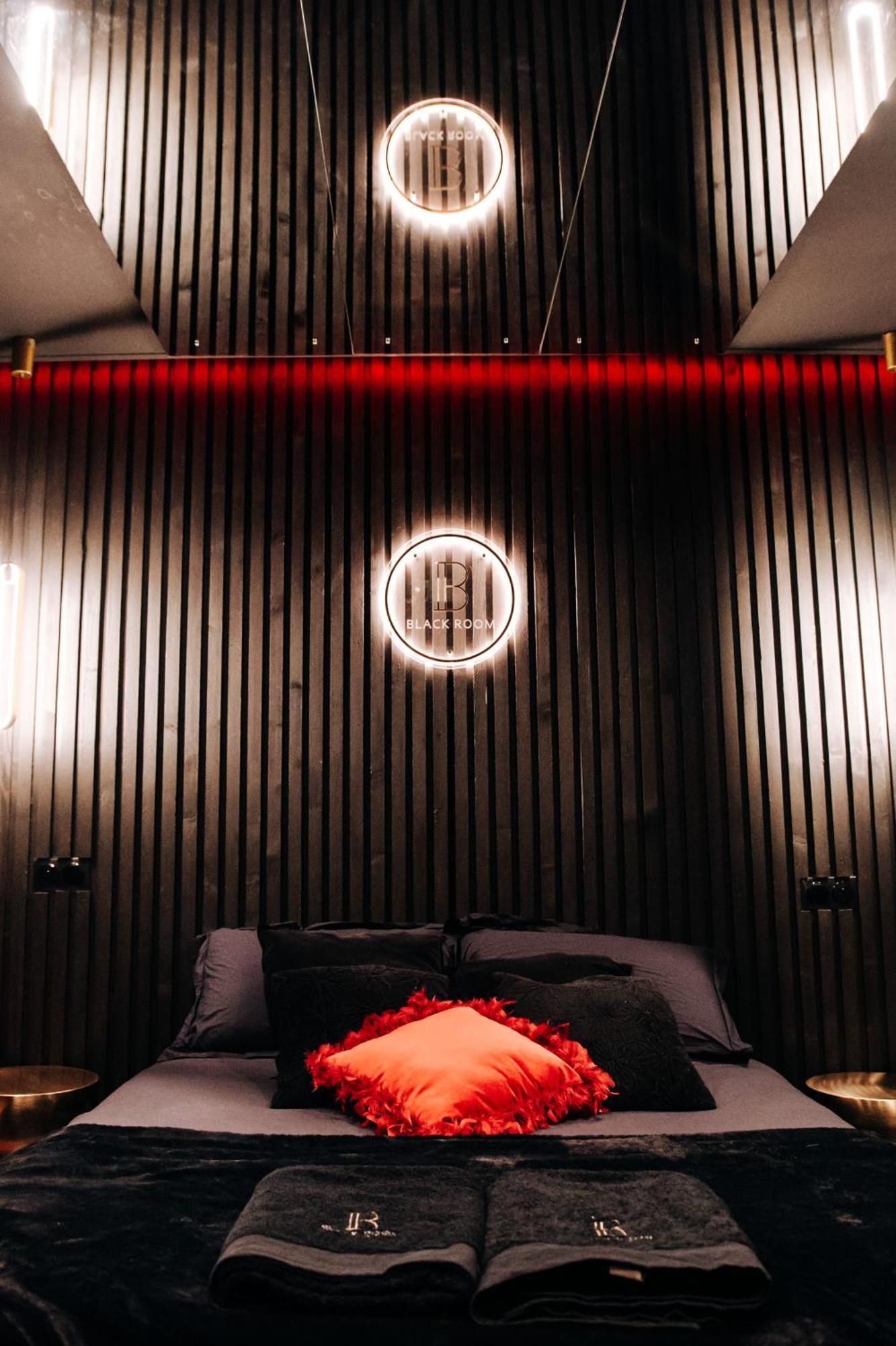 Blackroom Suite De Luxe 50 Nuances De Grey Le Havre Exteriör bild